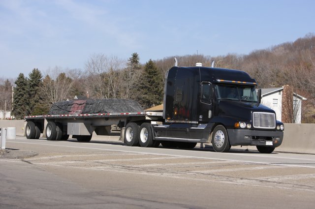 image-667694-flatbed-truck-accident-florida-lawyer.w640.jpg